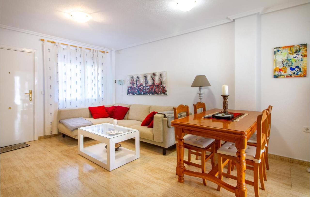 4 Bedroom Cozy Home In Pilar De La Horadada Buitenkant foto