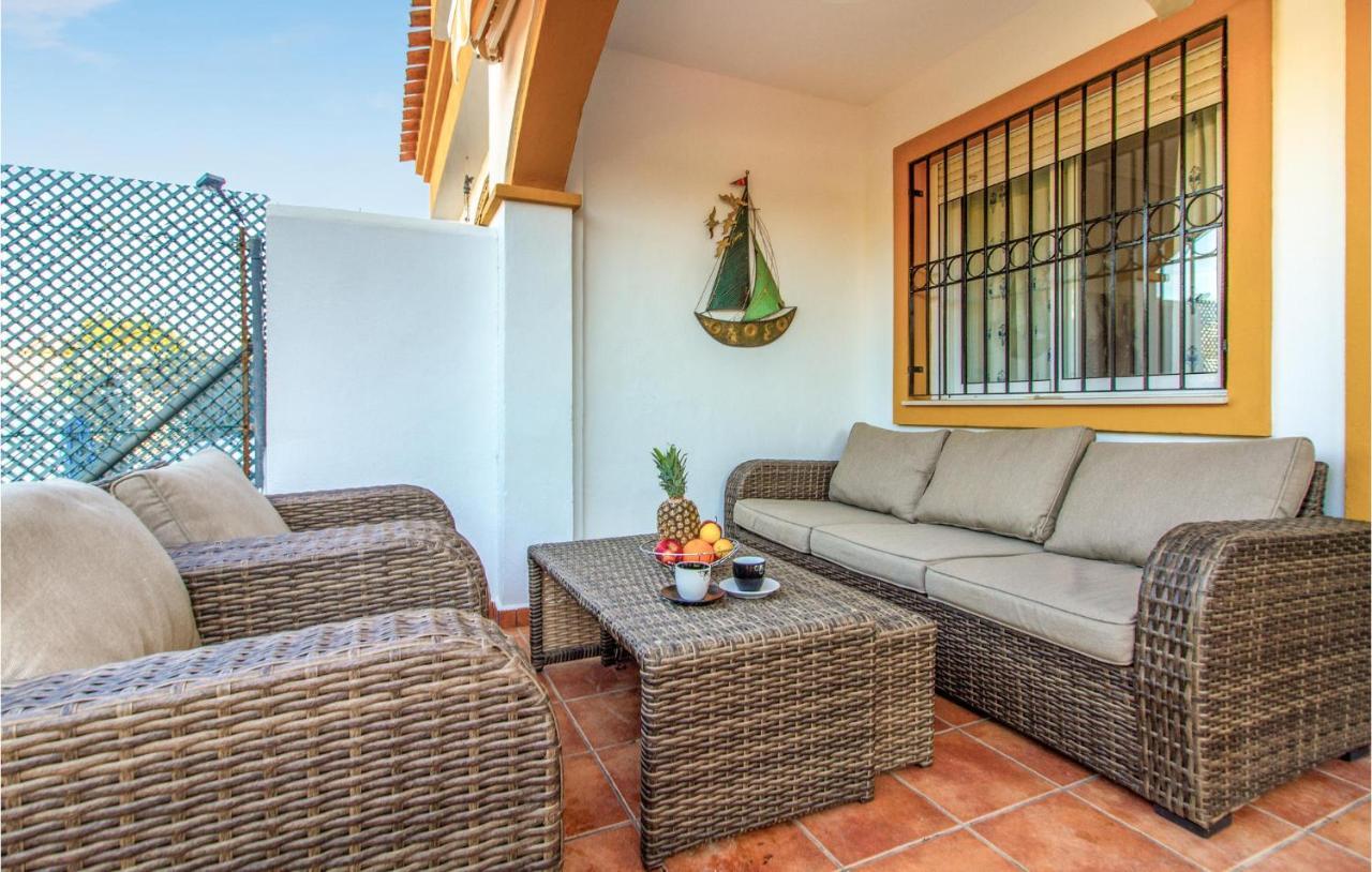 4 Bedroom Cozy Home In Pilar De La Horadada Buitenkant foto