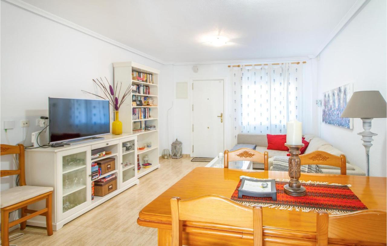 4 Bedroom Cozy Home In Pilar De La Horadada Buitenkant foto