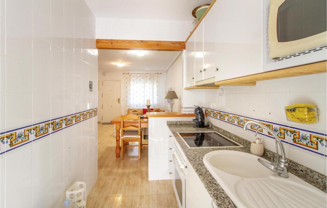 4 Bedroom Cozy Home In Pilar De La Horadada Buitenkant foto